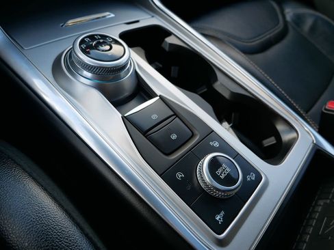 Used 2020 Ford Explorer ST w/ ST Street Pack image 21