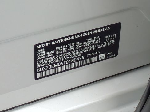 Used 2026 BMW X7 xDrive40i w/ M Sport Package AWD/4WD image 34