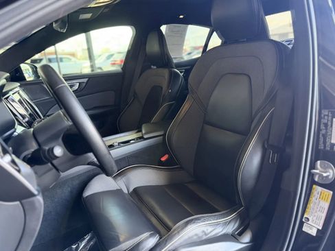 Used 2024 Volvo S60 B5 Plus w/ Climate Package image 15