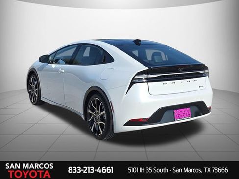 New 2026 Toyota Prius Plug-In Hybrid FWD image 7