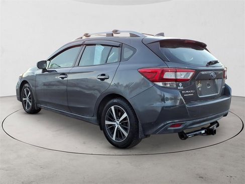 Used 2019 Subaru Impreza 2.0i Premium w/ Eyesight & BSD/Rcta & SRF image 7
