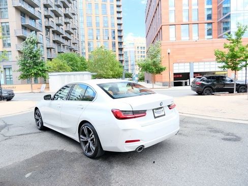 Used 2024 BMW 330i Sedan image 8