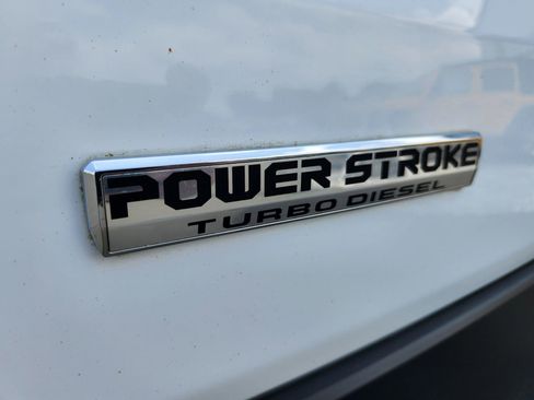 Used 2018 Ford Transit 250 130 Low Roof w/ Interior Upgrade Package image 22