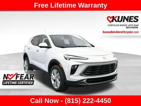 Used 2025 Buick Encore GX Preferred AWD/4WD image 1