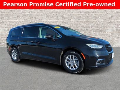 Used 2021 Chrysler Pacifica Touring-L w/ Uconnect Theater Family Group