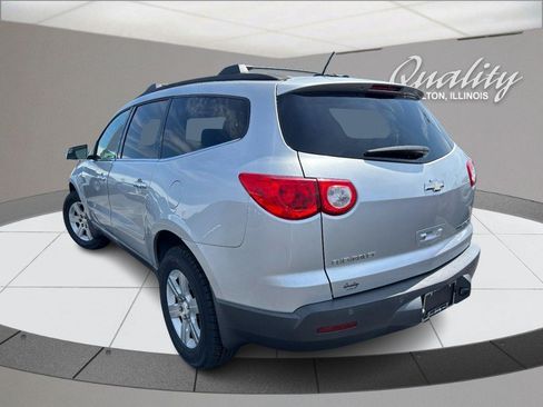 Used 2009 Chevrolet Traverse LT FWD image 6