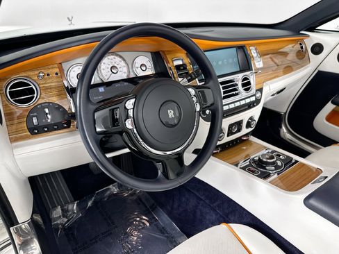 Certified 2016 Rolls-Royce Dawn image 11