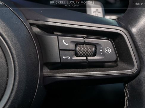 Used 2020 Porsche 911 Carrera RWD image 26