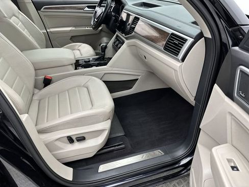 Used 2019 Volkswagen Atlas SEL Premium image 26