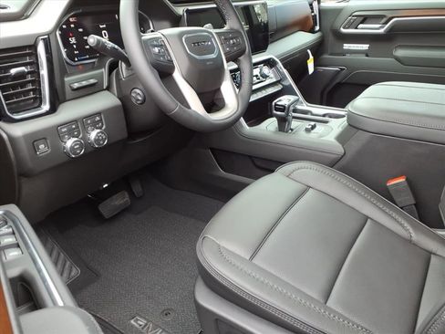 New 2026 GMC Sierra 1500 Denali image 8