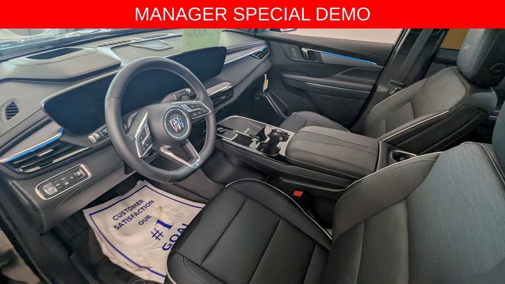 Used 2026 Buick Enclave Sport Touring w/ Power Package AWD/4WD image 5