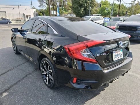 Used 2021 Honda Civic Sport image 4