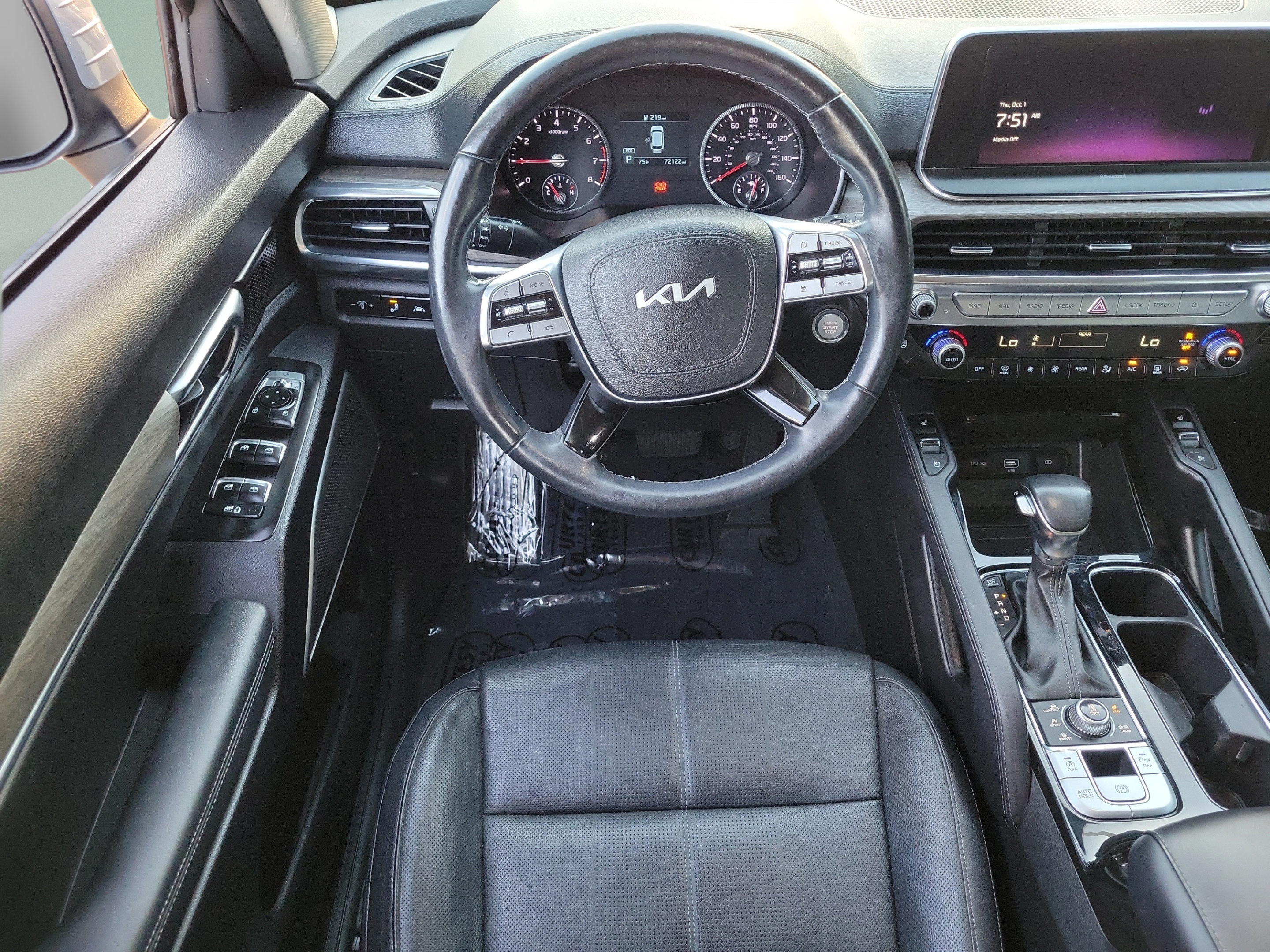 Certified 2022 Kia Telluride EX w/ EX Premium Package AWD/4WD image 9