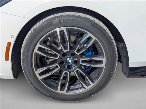 New 2026 BMW 530i w/ M Sport Package RWD image 9