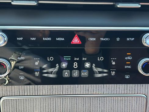 New 2026 Genesis GV80 3.5T Prestige image 18