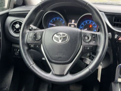 Used 2018 Toyota Corolla iM image 20