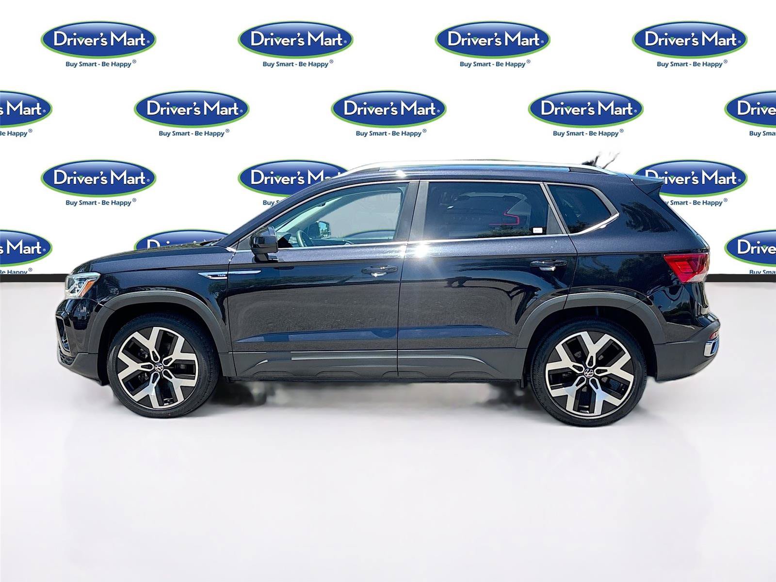 Used 2023 Volkswagen Taos SEL AWD/4WD image 4
