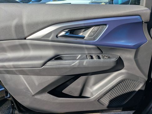 Used 2026 Chevrolet Equinox EV LT w/ LPO, All-Weather Mat Package image 25