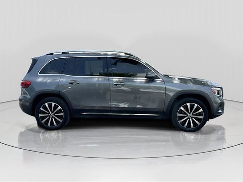 Used 2022 Mercedes-Benz GLB 250 image 8