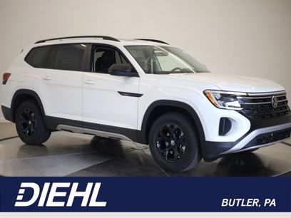 New 2025 Volkswagen Atlas Peak Edition SE