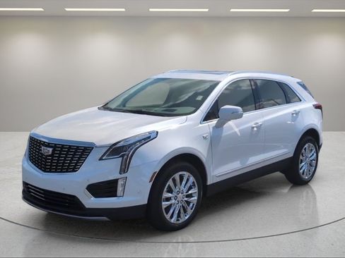 New 2026 Cadillac XT5 Premium Luxury FWD image 3