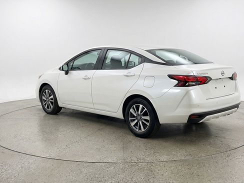 Used 2025 Nissan Versa SV image 6