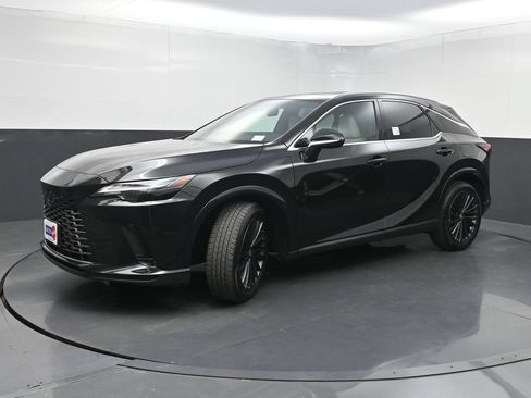 Used 2024 Lexus RX 350 Premium w/ Accessory Package (Z1) AWD/4WD image 22