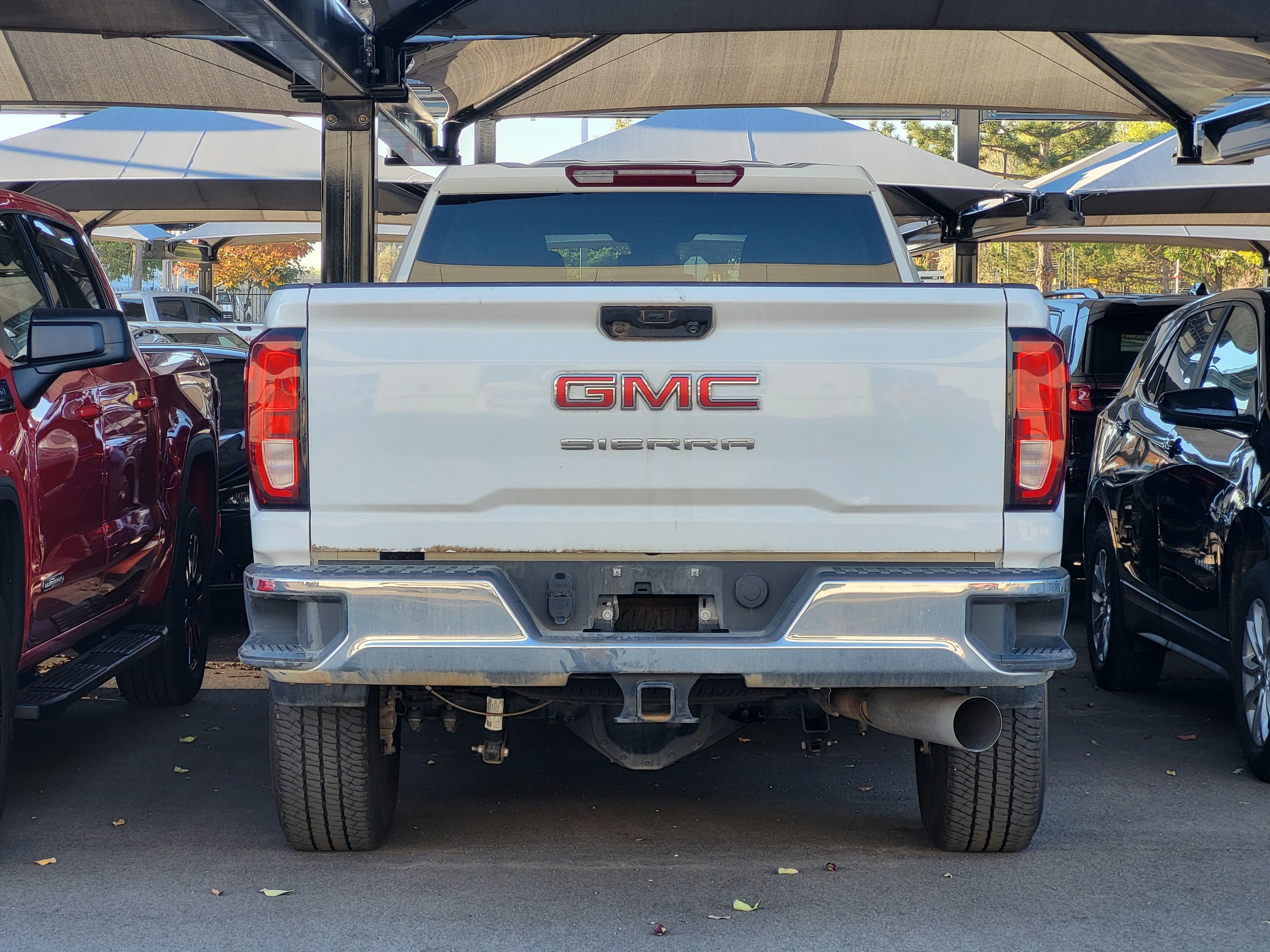 Used 2024 GMC Sierra 2500 Pro AWD/4WD image 3