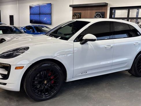 Used 2017 Porsche Macan GTS image 1