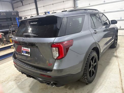 Used 2021 Ford Explorer ST w/ Equipment Group 401A image 4