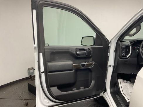 Certified 2019 Chevrolet Silverado 1500 LT w/ All-Star Edition AWD/4WD image 10