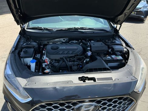 Used 2018 Hyundai Sonata Limited w/ Cargo Package FWD image 22