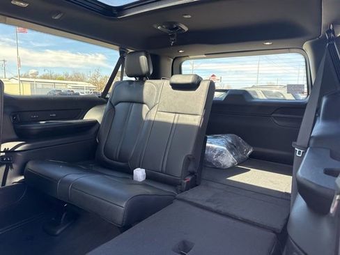 New 2026 Jeep Grand Wagoneer L Limited AWD/4WD image 12