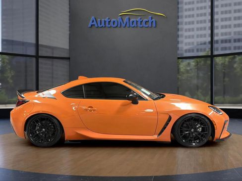 Used 2023 Toyota GR86 10th Anniversary SE RWD image 13