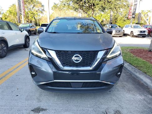 Used 2019 Nissan Murano SL image 2