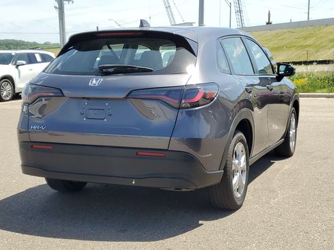 Certified 2023 Honda HR-V LX image 5