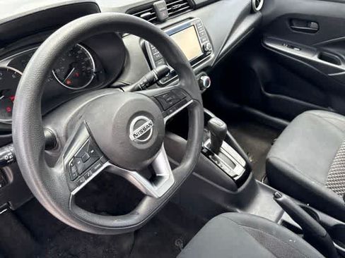 Used 2020 Nissan Versa S FWD image 10
