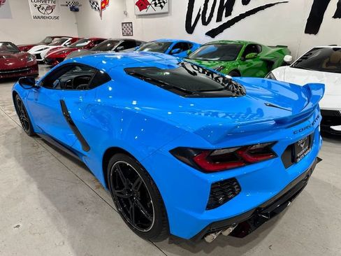 Used 2023 Chevrolet Corvette Stingray Premium Cpe w/ Z51 Performance Package RWD image 16