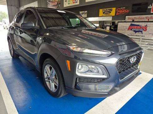 Used 2021 Hyundai Kona SE w/ Cargo Package FWD image 7