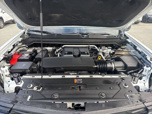 Used 2024 Chevrolet Colorado Z71 w/ Advanced Trailering Package image 34