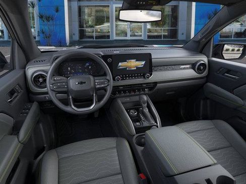New 2026 Chevrolet Colorado ZR2 w/ Technology Package AWD/4WD image 15