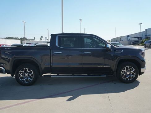 New 2025 GMC Sierra 1500 SLT w/ SLT Premium Plus Package image 4