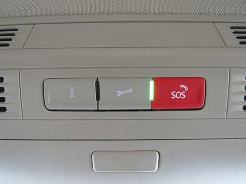 Used 2023 Volkswagen Taos SE image 51