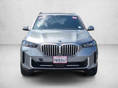 Used 2026 BMW X5 xDrive40i AWD/4WD image 2