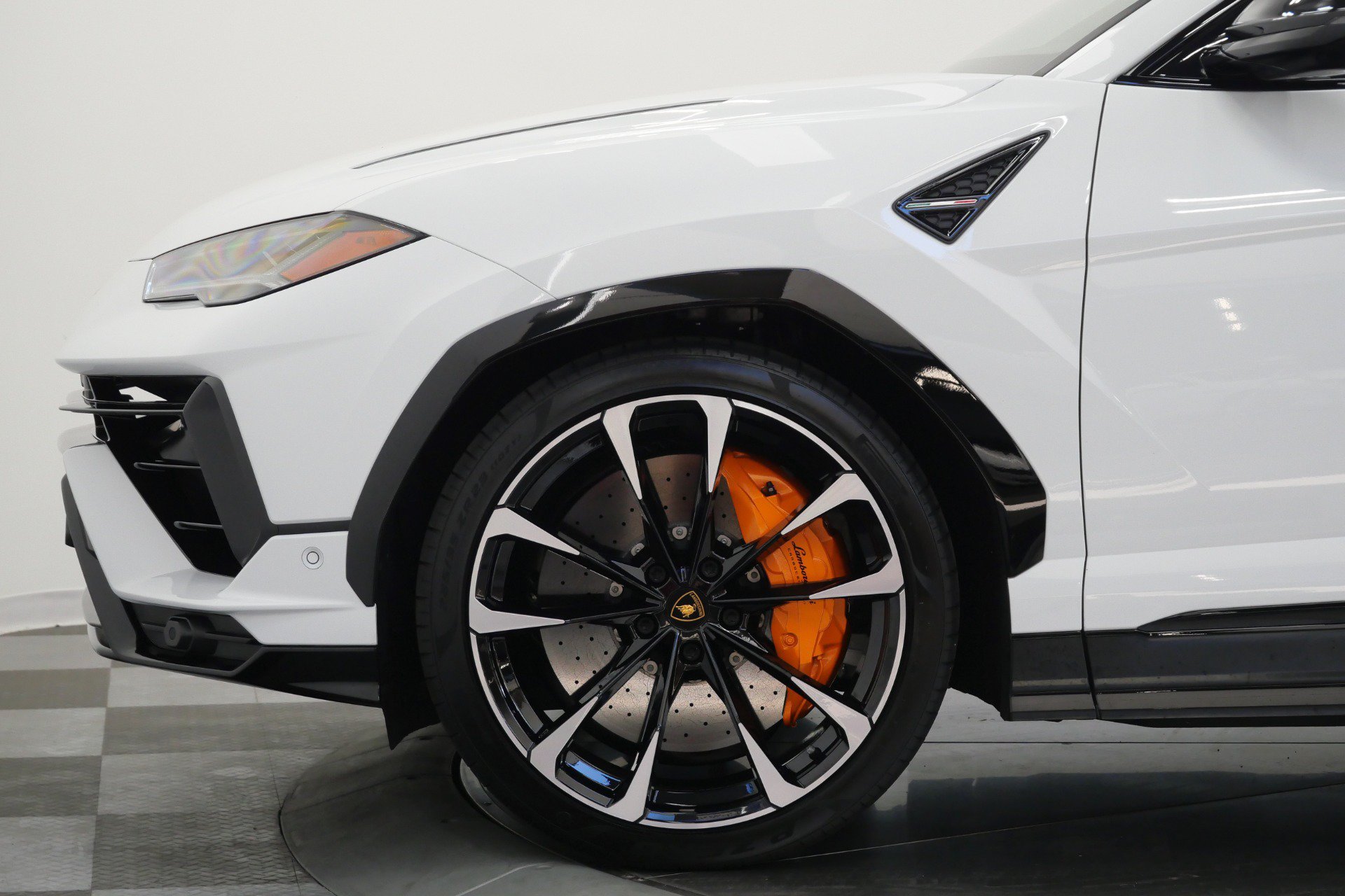 Used 2023 Lamborghini Urus S AWD/4WD image 55