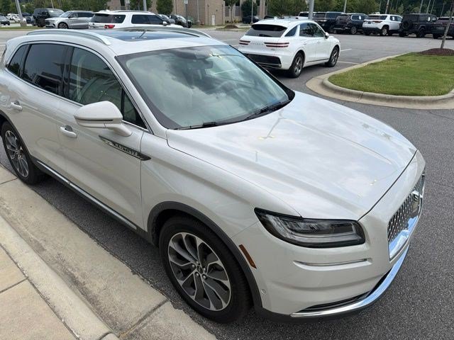 Certified 2023 Lincoln Nautilus Reserve AWD/4WD image 8