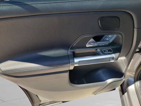Certified 2026 Mercedes-Benz GLB 250 image 5