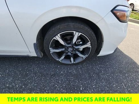 Used 2025 Honda Civic Sport Touring image 17