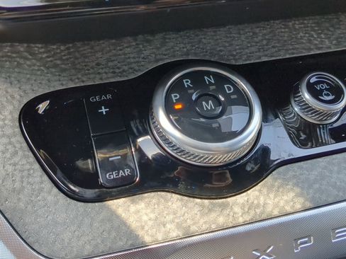 Used 2025 Ford Expedition Tremor AWD/4WD image 59