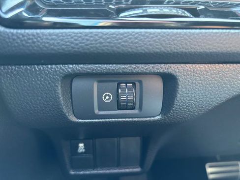 Used 2025 Honda Civic Sport image 31